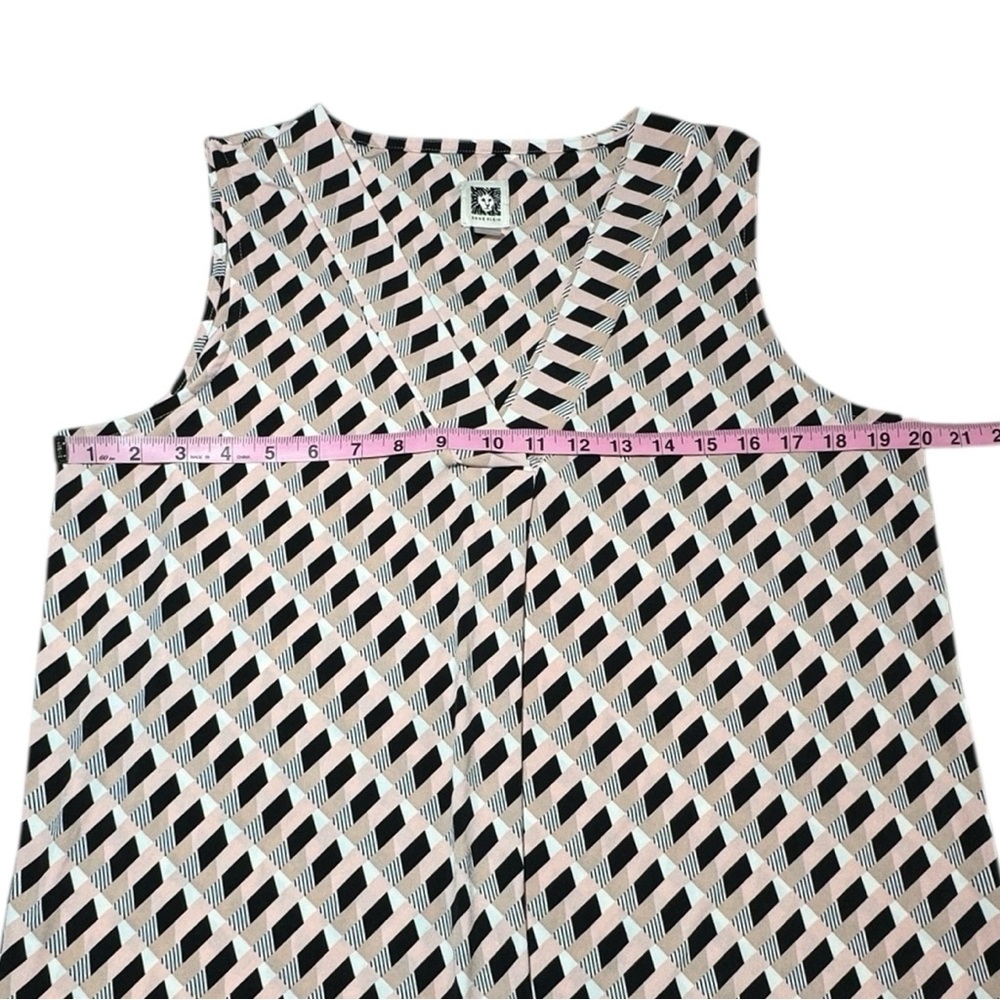 Anne Klein Sleeveless V-Neck Pink Cream Black Geometric Ity-Knit Top Size M - Picture 9 of 16